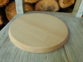 Dřevěné prkénko -  podložka masiv 20 cm