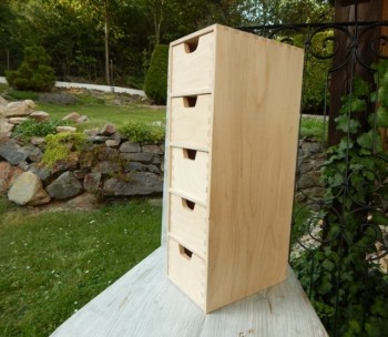 Dřevěná komoda šuplíčky 5 kusů vysoké