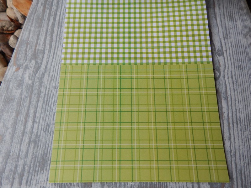 Barevné papíry A4 zelené s motivem 15 archů
