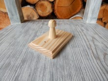 Dřevěný věšák 1 kolík