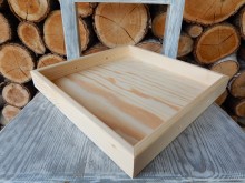 Dřevěný podnos dírky čtverec český výrobek