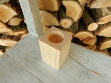 Dřevěný svícen 7 cm 