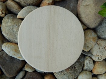 Dřevěné prkénko -  podložka masiv 20 cm