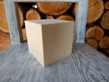 Dřevěná krabička - zásobník 10 x 10 cm