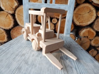 Dřevěný vozík zdvih