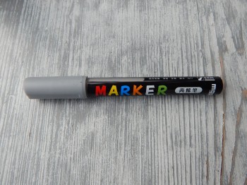 Akrylové pero - popisovač 2 mm šedý světlý
