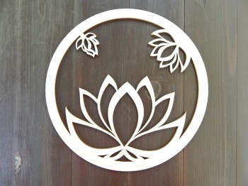 Dřevěná dekorce květ lotosu 32 cm 