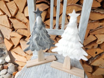 Stromek vánoční na podstavci dřevěný  bílý
