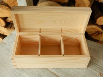 Dřevěná krabička na čaj 3 komory