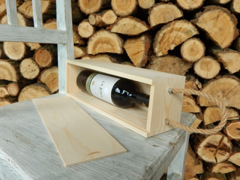 Dřevěná krabička na 1 lahev s provázkem 