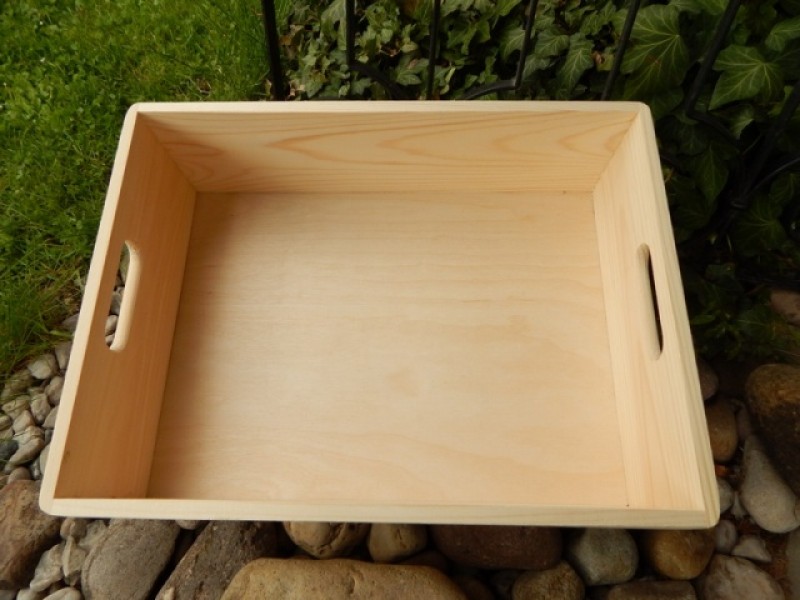 Dřevěný box  střední